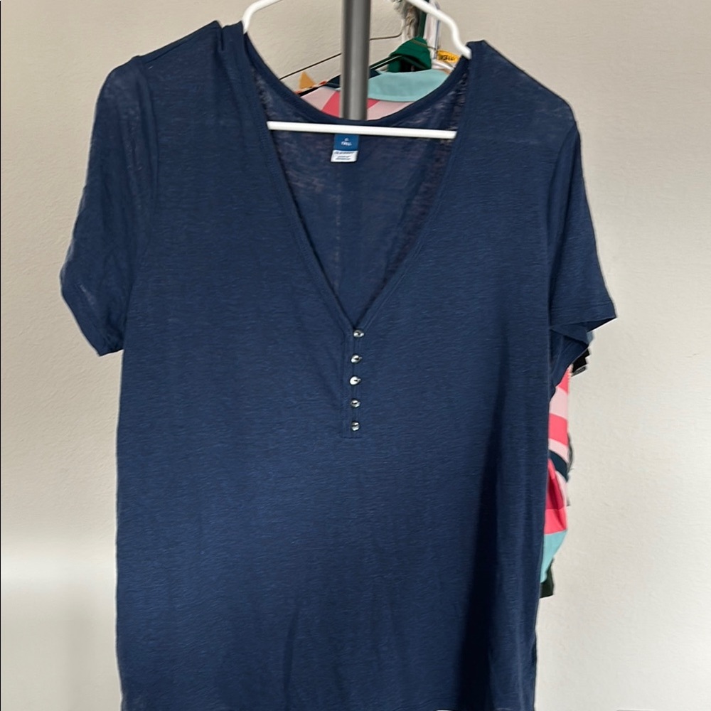 Navy V-Neck Buttoned T-Shirt